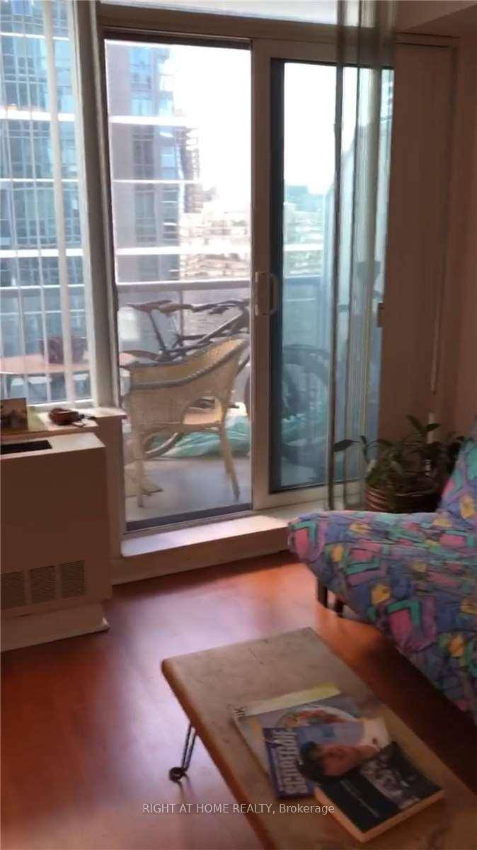 Luxury Menkes Condo ! Direct Access To Subway, Sheppard Centre, North York Subway, Shopping Center With Loblaws Supermarket.