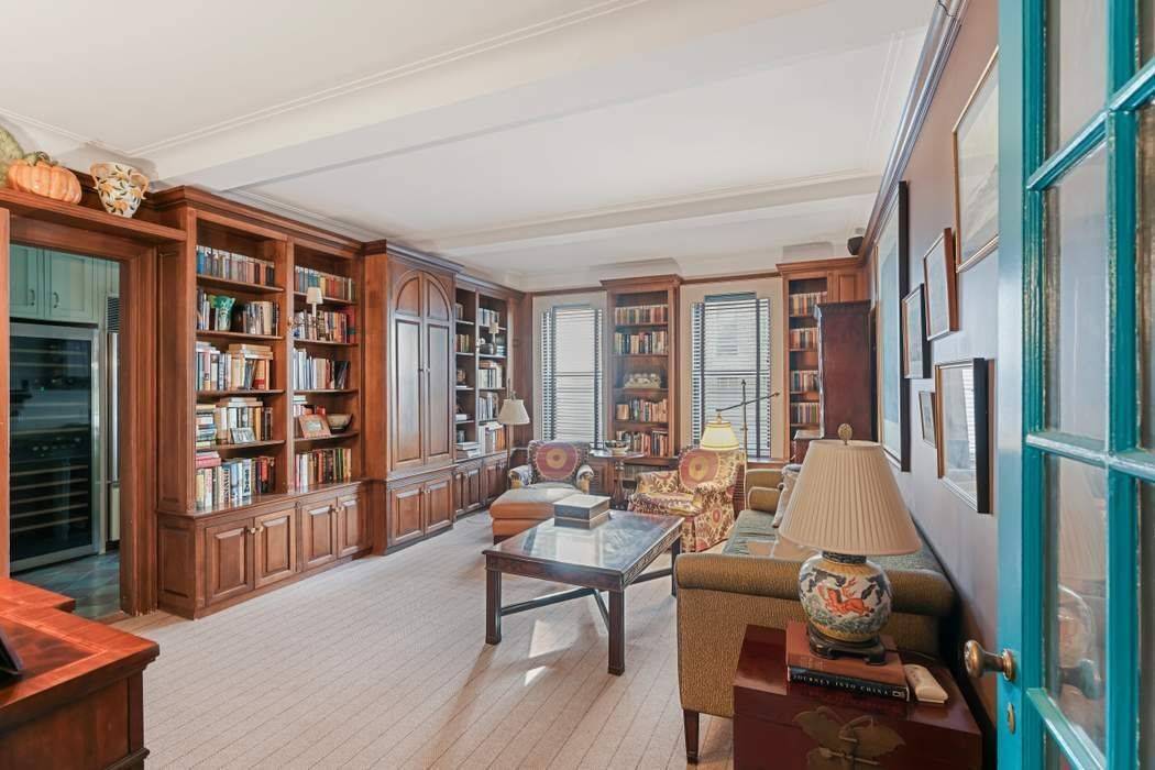 Residence 9G at 25 East 86th Street.