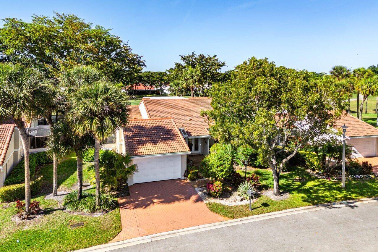 This spacious 2, 494 square foot villa offers sweeping golf course views, two bedrooms plus a den optional 3rd BR, and two baths with a beautifully updated primary ensuite.