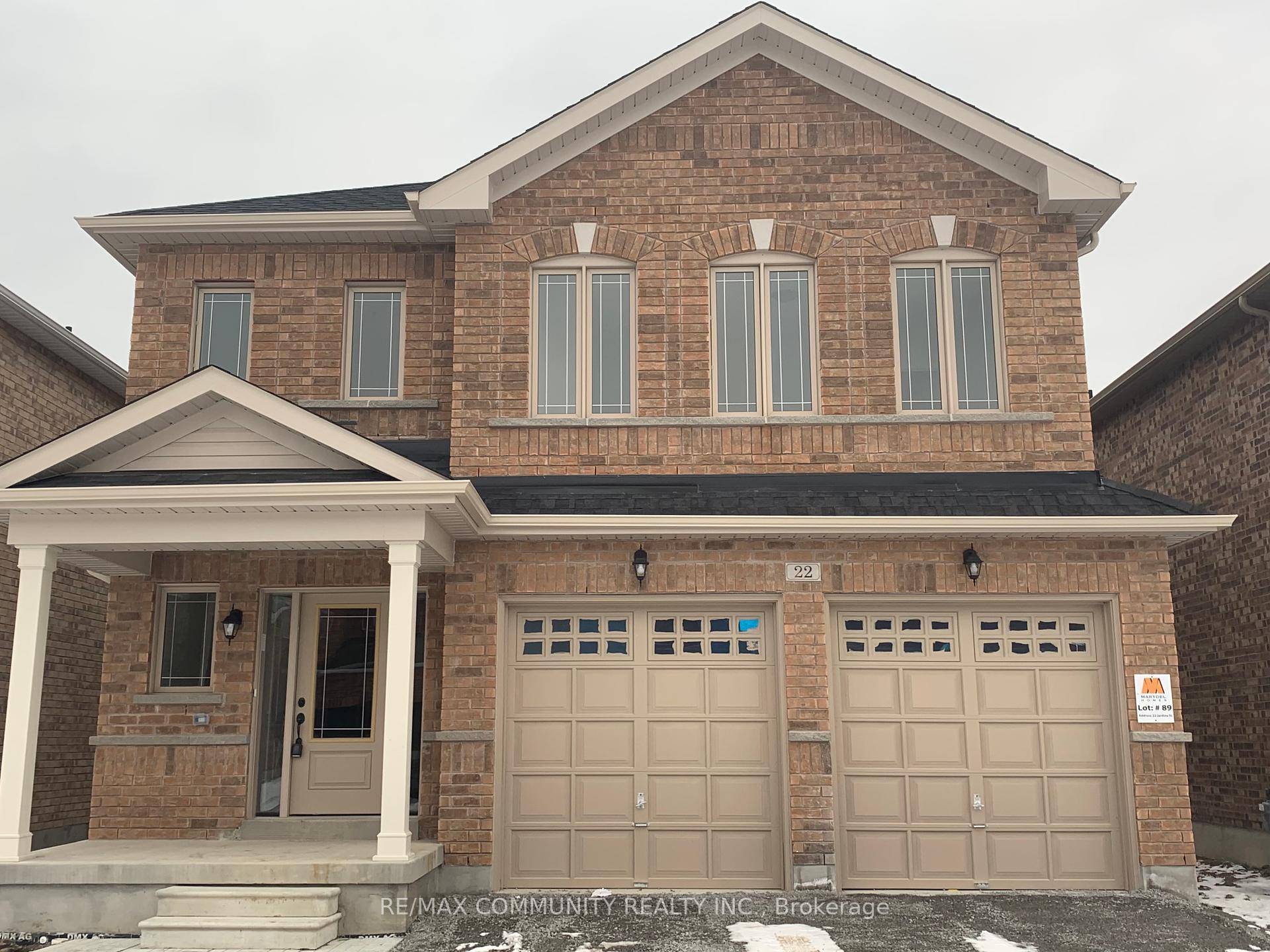 2 Storey Home With 4 Bedrooms And 2 Full Bathrooms On 2nd Floor.