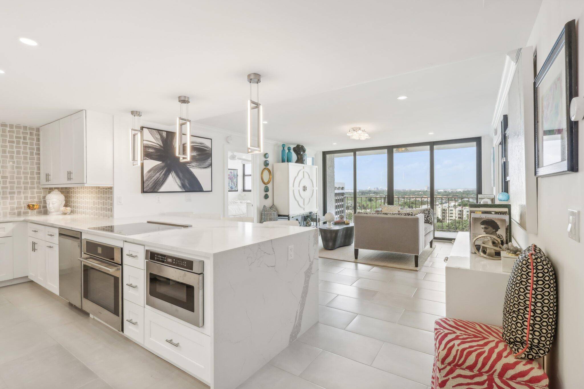 Discover your new lifestyle in desirable North Palm Beach located in the NEWLY completed Gemini Building in this Penthouse condo renovated with the finest finishes and materials with magnificent views ...