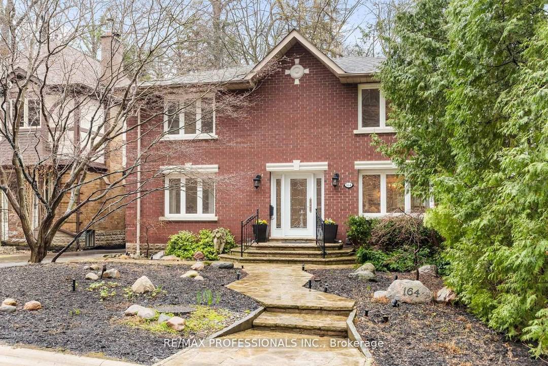Rare opportunity in the heart of sought after Swansea.