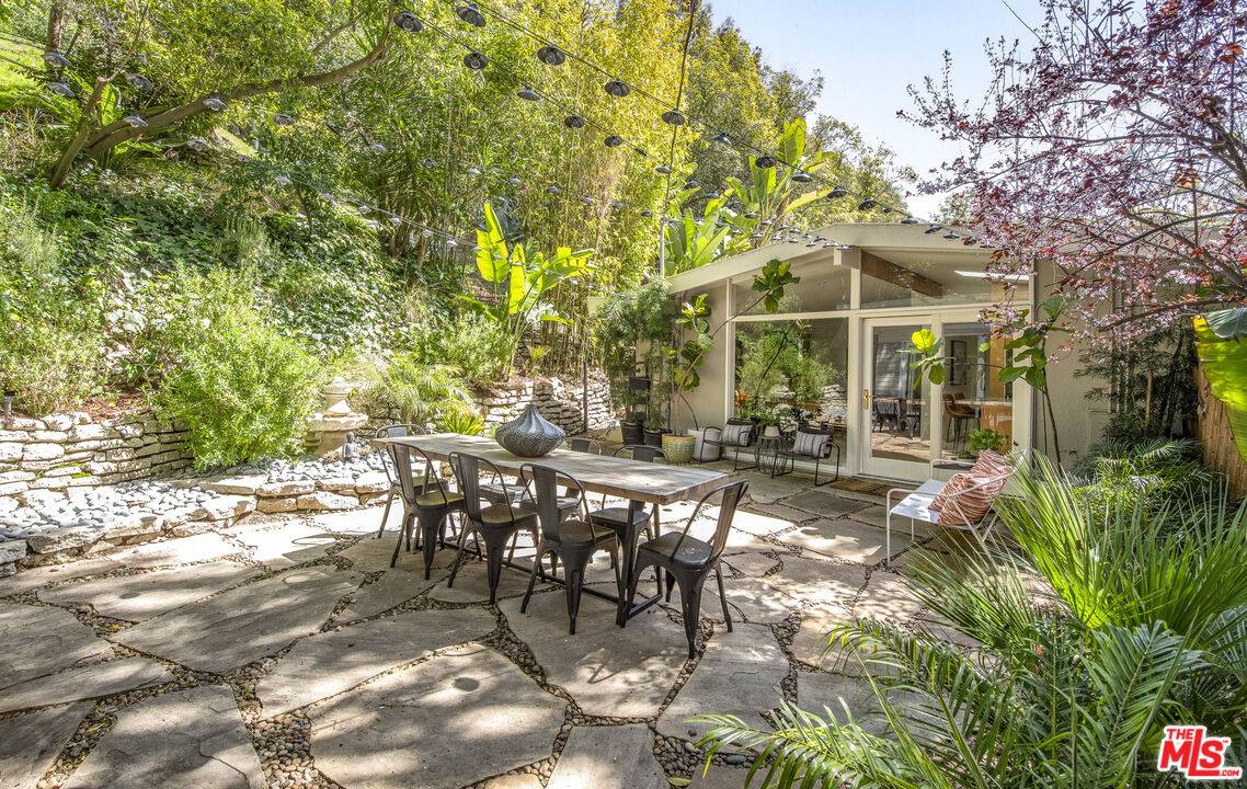 10003   Westwanda Dr 4BR Beverly Hills Post Office | B.H.P.O. La