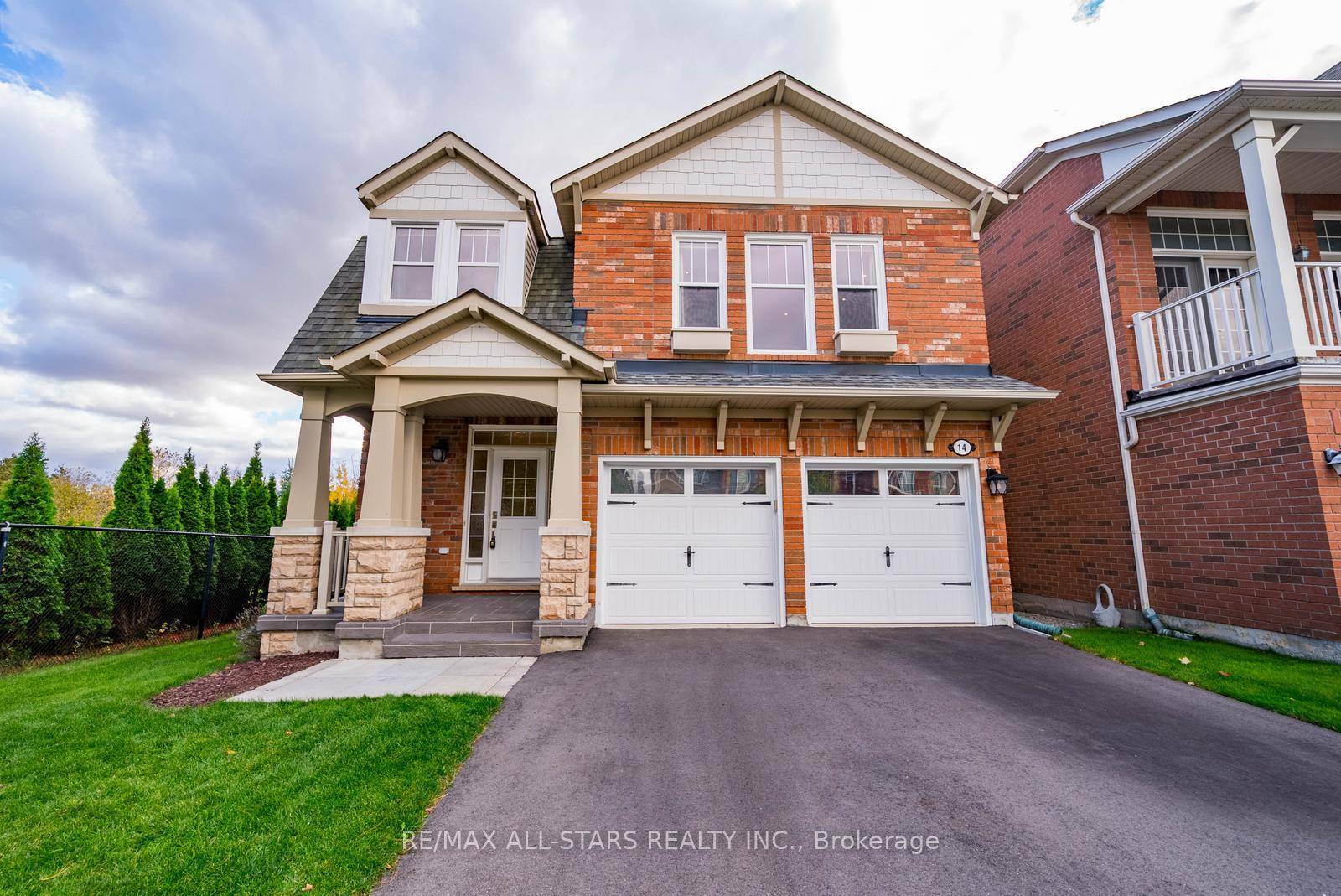 This stunning detached double car garage home is tucked away at the end of a quiet court in Stouffville's highly sought after Wheler's Mill community.