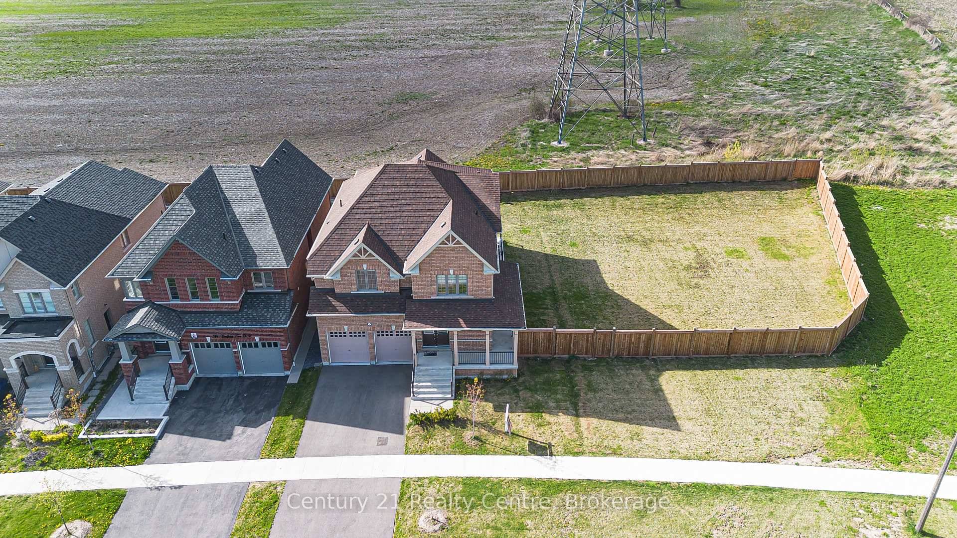 Impeccable Location ! Corner Lot !