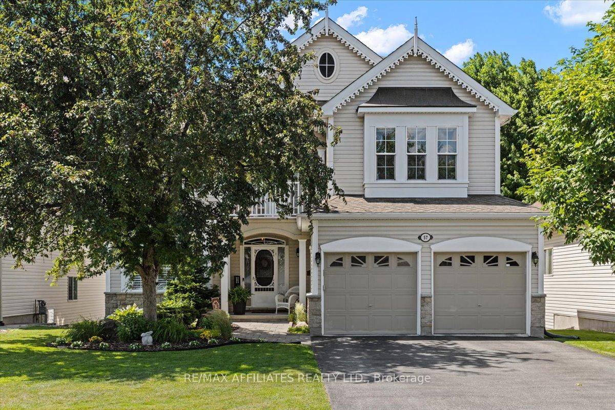 Beautiful 4 bedroom, 2 story w walkout basement, oasis rear yard backing onto a tranquil pond w bike paths amp ; green space, stone skirt detailing, interlock landscaping, amp ; ...