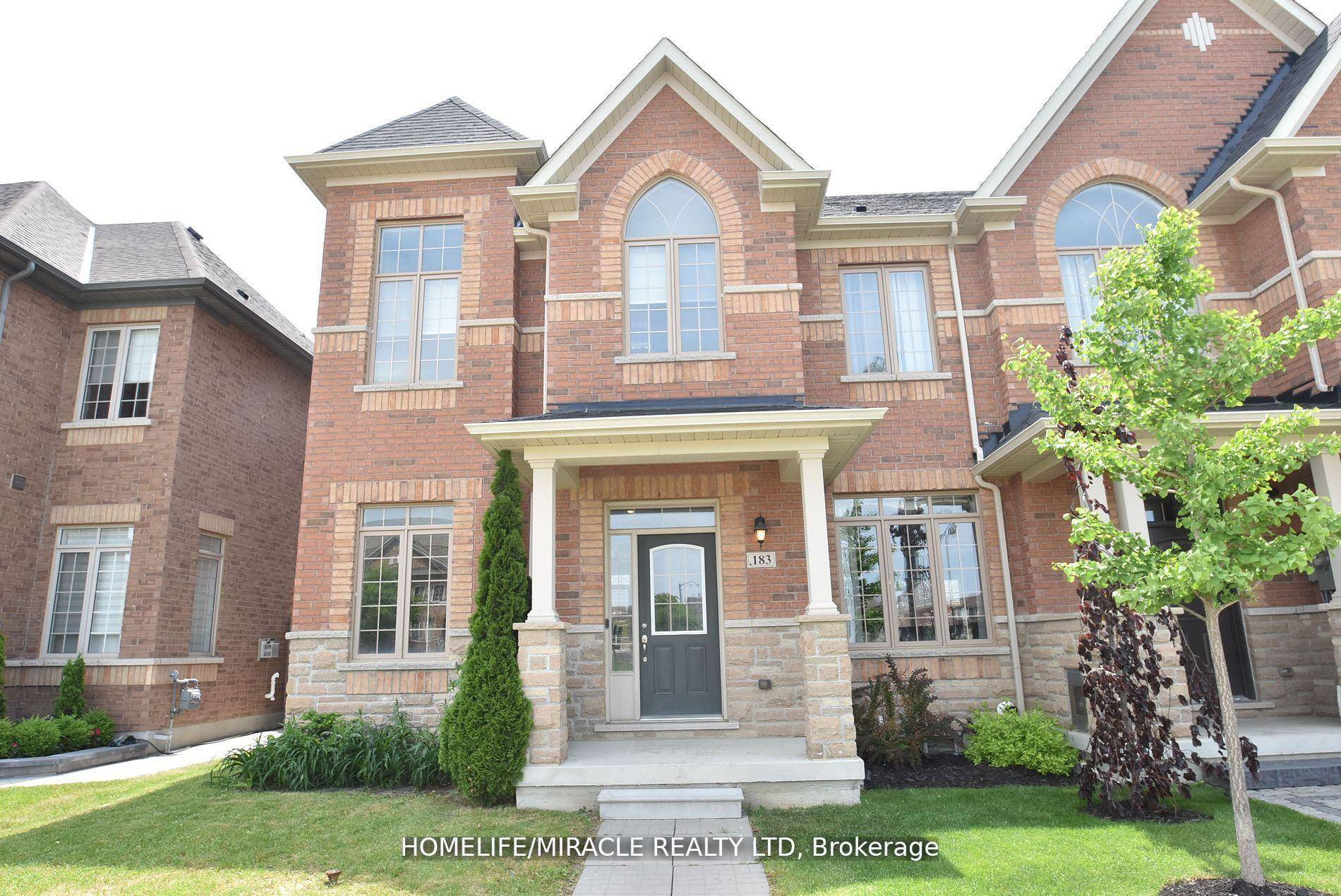 Exquisite Kleinberg Residence Nestled Within an Esteemed Enclave !