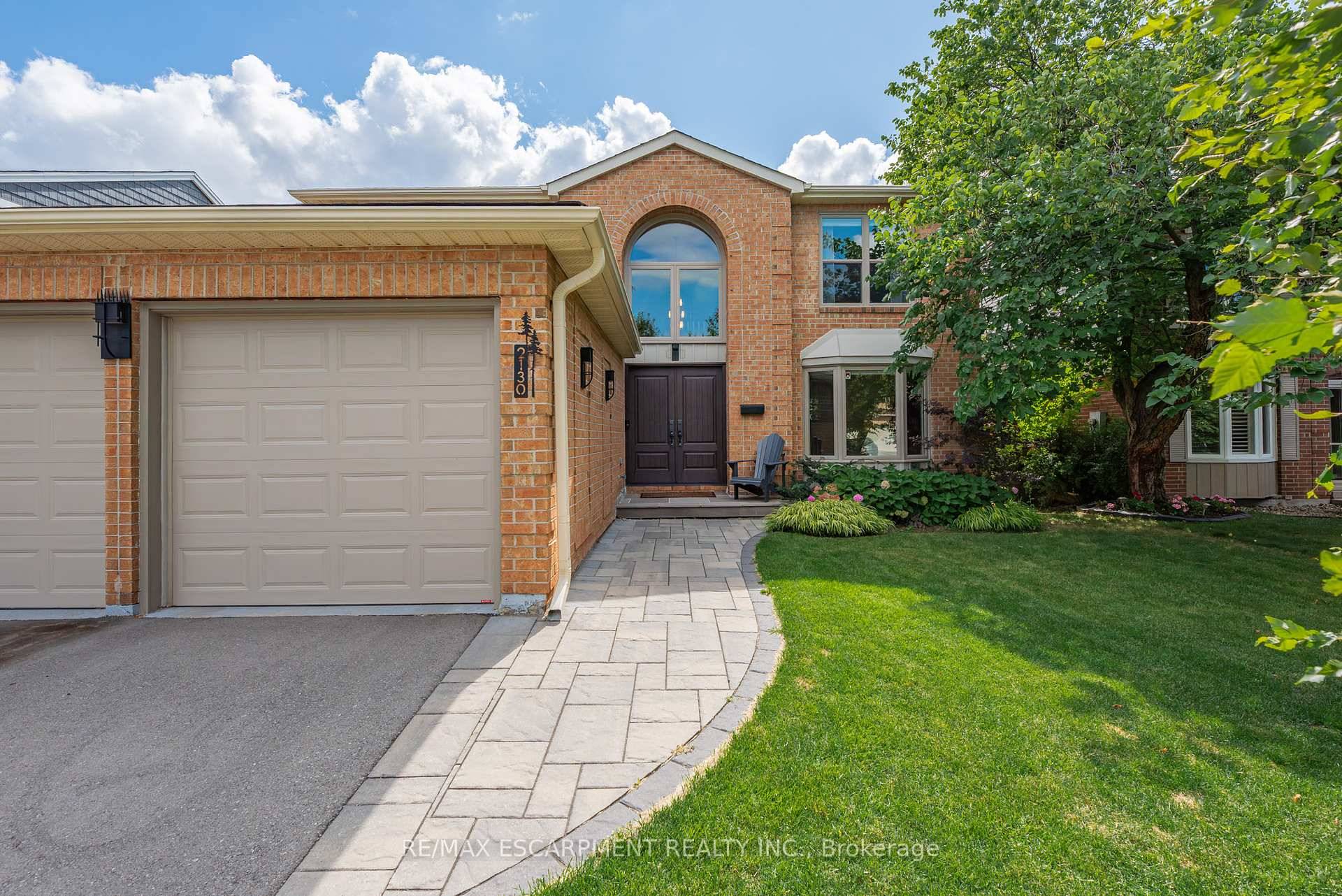 Simply Flawless. Rare opportunity to live your family's dream in this stunning, fully renovated 4 bed, 4 bath Headon Forest beauty.
