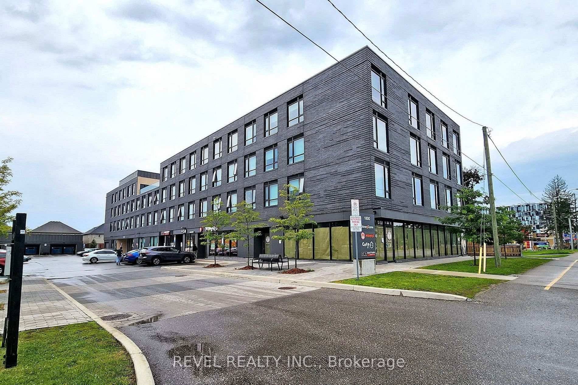 Turnkey studio condo offering an excellent investment opportunity with strong rental potential, ideally located just steps from Ontario Tech University and Durham College.