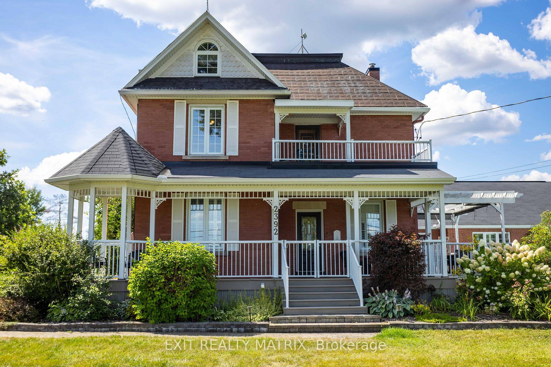 Welcome to 2392 8th Line Road, a rare, sprawling estate that offers space, comfort, and versatility for large or multigenerational families, just minutes from the heart of Metcalfe and within ...