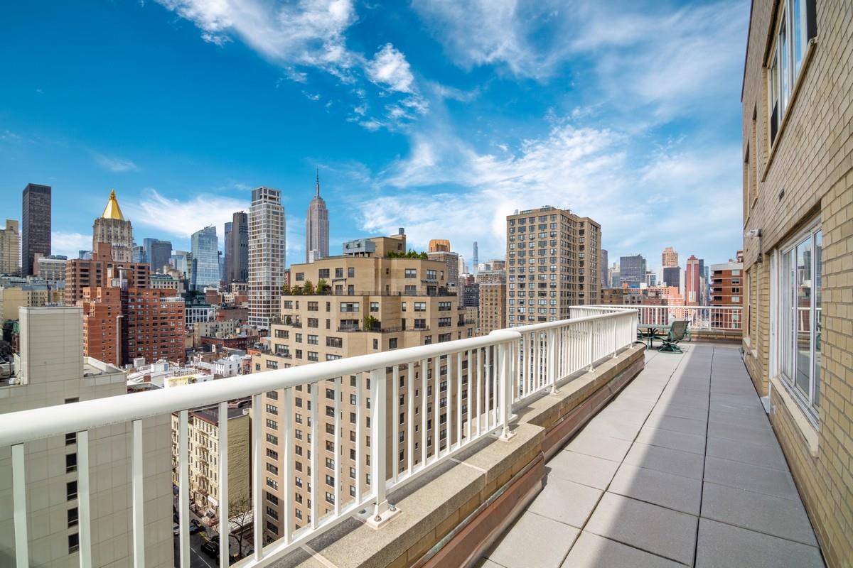 INCREDIBLE CITY SKYLINE VIEWS WITH 525 sf PRIVATE TERRACE in addition to 1200 sf indoor space from the Freedom Tower to Empire State Building to Chrysler to East River Fireworks ...