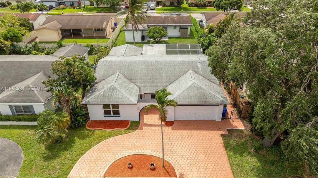 Welcome to 8970 Johnson St in Pembroke Pines !