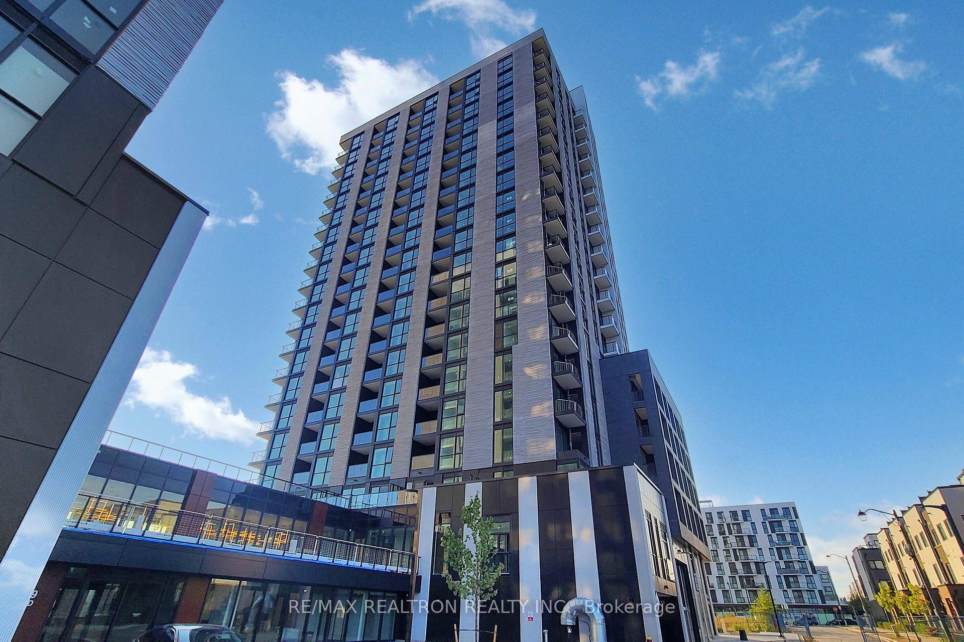 Brand New Minto Condo Welcome To This Open Layout Sun Filled 1 Bedroom, 1 Bathroom Suite This Unit Comes With 1 Underground Parking Spot Boasting 9 ft ceilings Keyless Entry ...