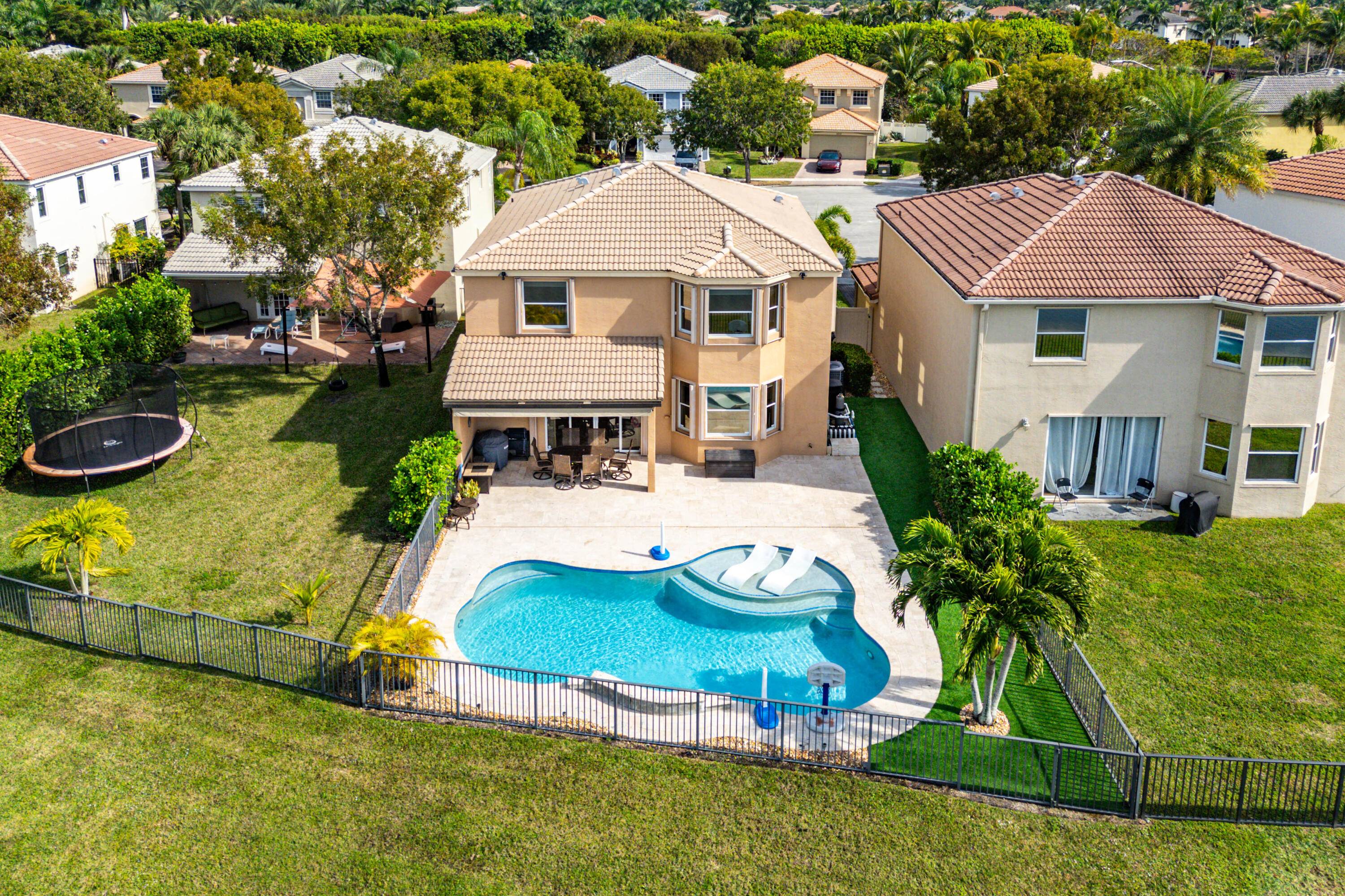 Your Lakefront Oasis Awaits in Prestigious Olympia !