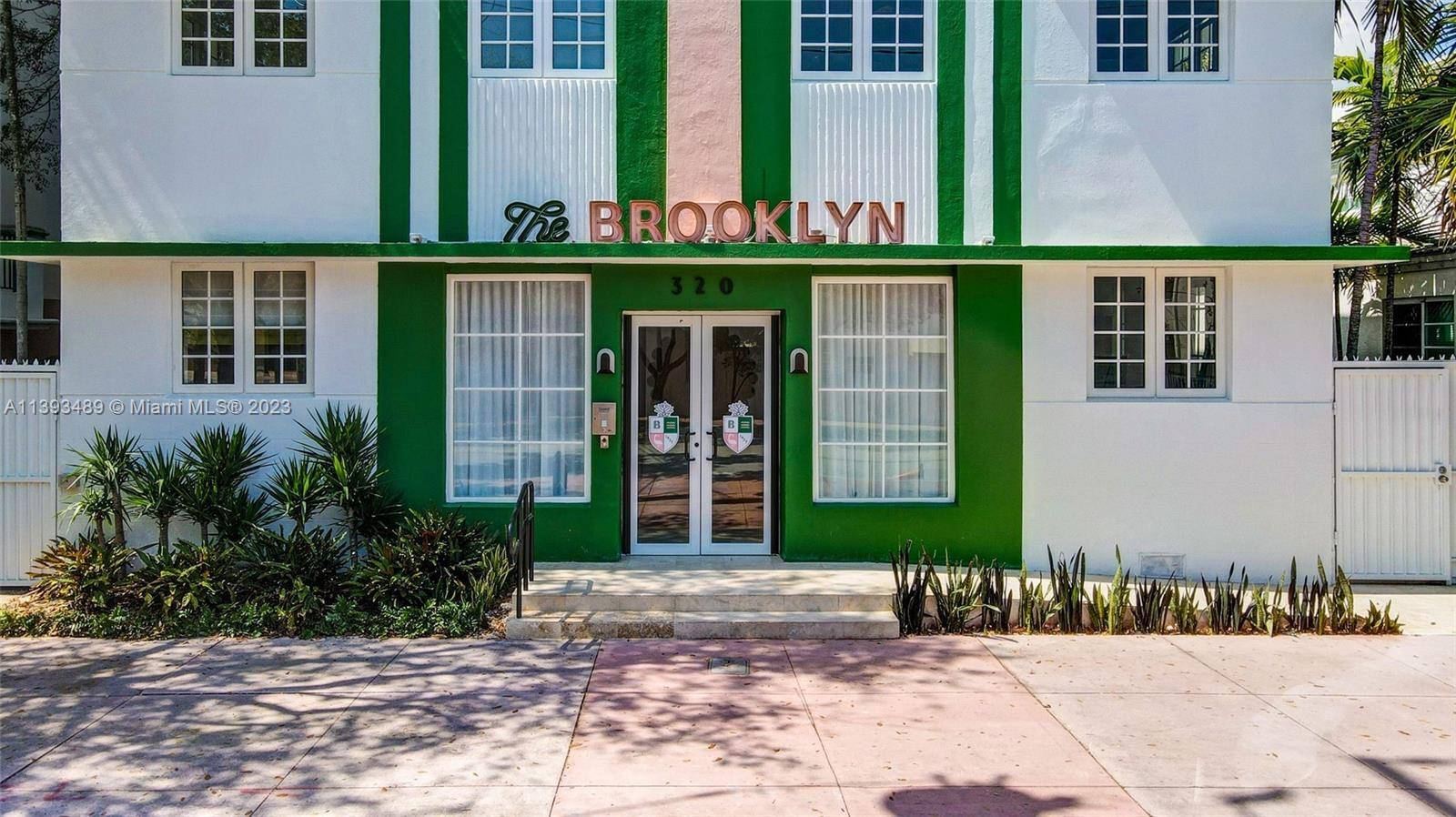 AWARD WINNING DESIGNER'S LATEST MASTERPIECE THE BROOKLYN Beautifully renovated building in prime South of Fifth.