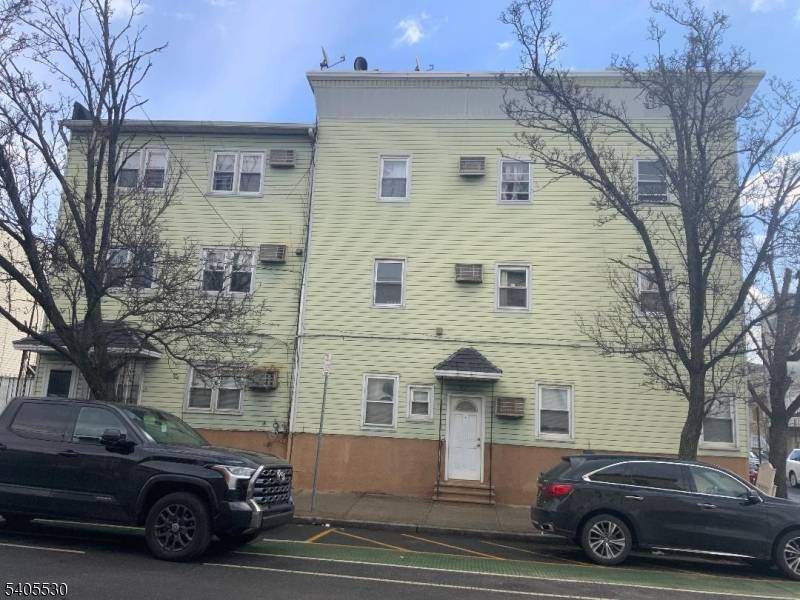 Ironbound section 6 apartments 3 parking spaces all tenants are month to month.