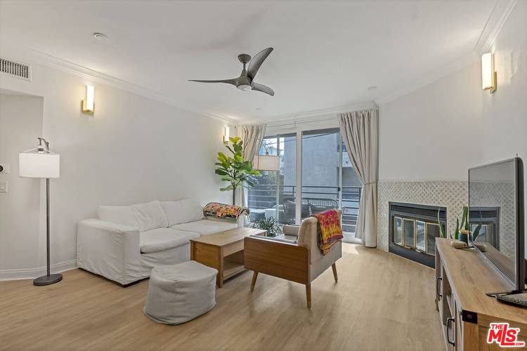 20 Catamaran St 1BR Marina Del Rey La
