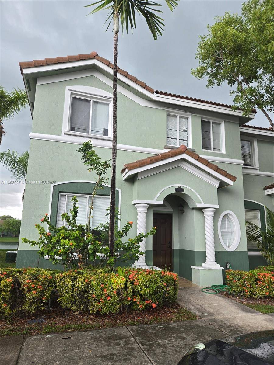 Great deal for investors or owner occupied !