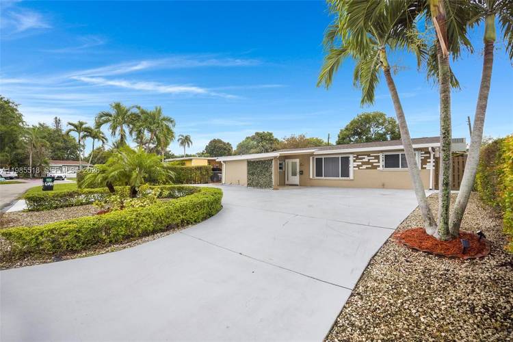 WELCOME TO YOUR DREAM HOME !