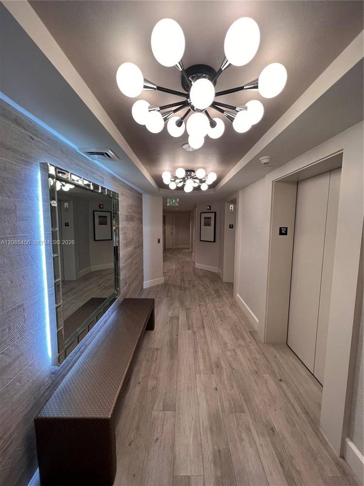 Enjoy the lifestyle at The Point in this beautiful 3 bedroomapartment.