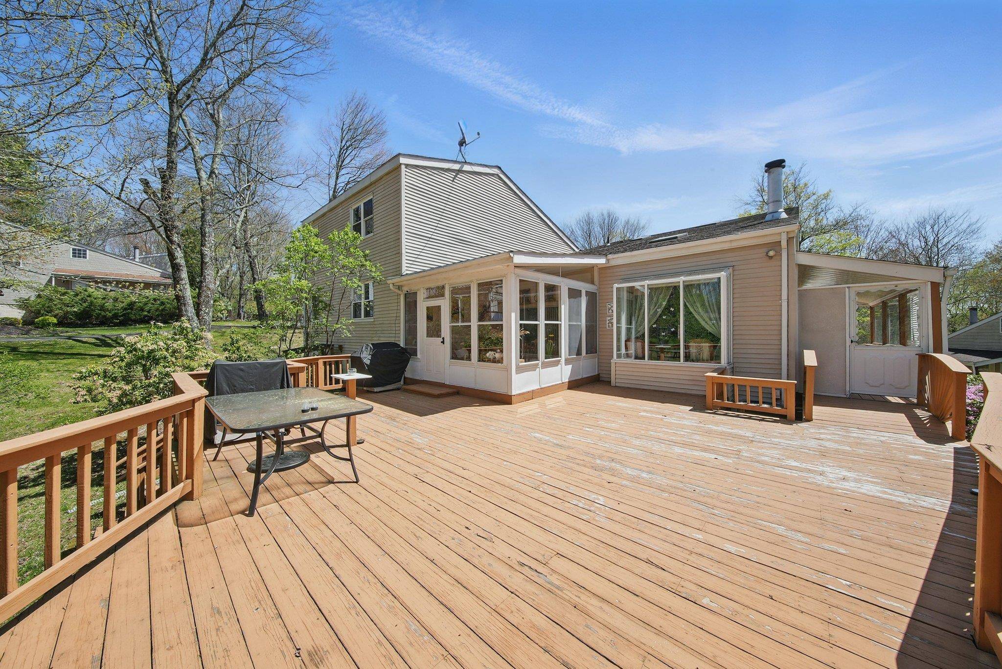 Spacious Townhome in Harris Woods Over 1, 700 Sq Ft of Comfort and Style.