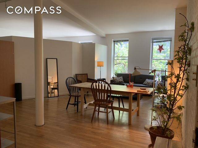 Available July 1, this converted 750 sq ft 1BR is sure to please, with its loft like open concept layout and dreamy, south facing garden views.