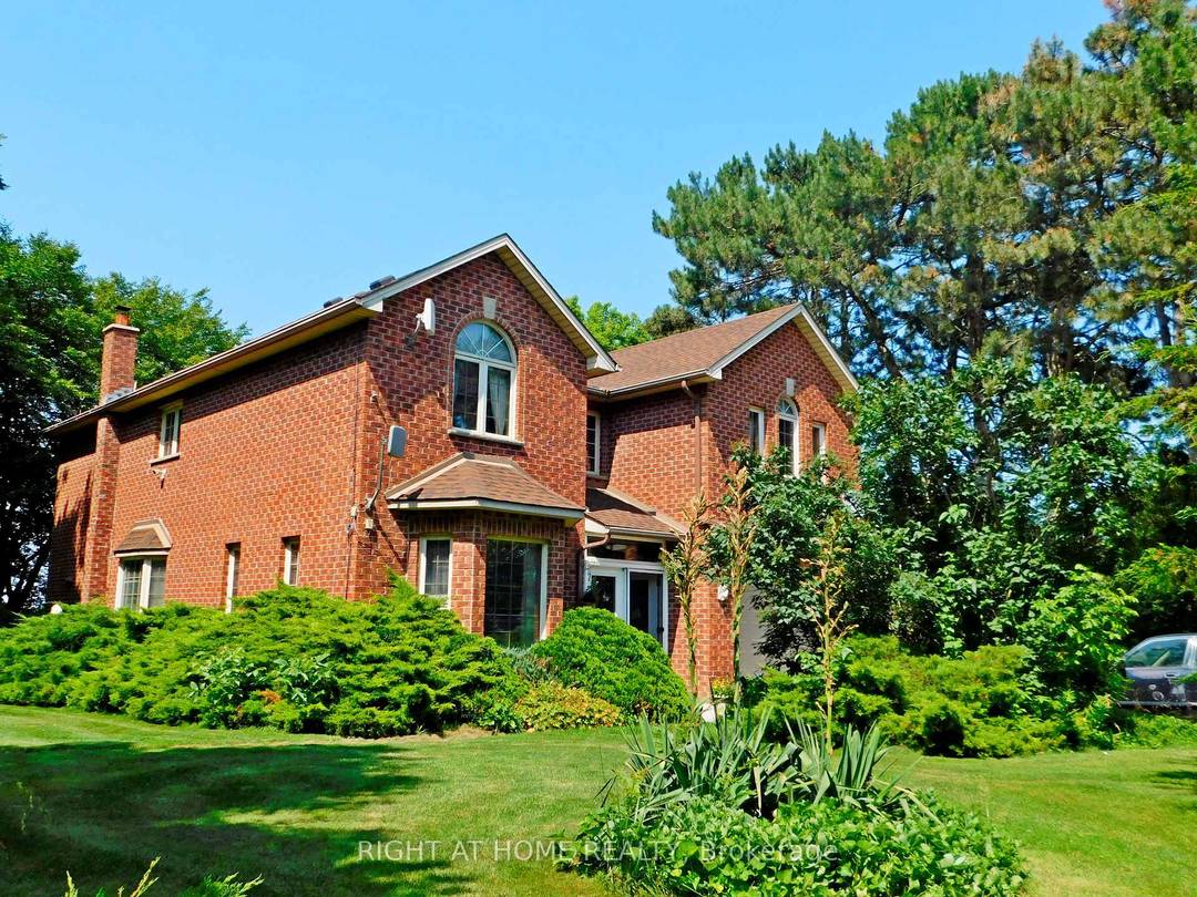 Possibly the most desirable Lake Ontario waterfront property from the GTA to the Niagara Region !