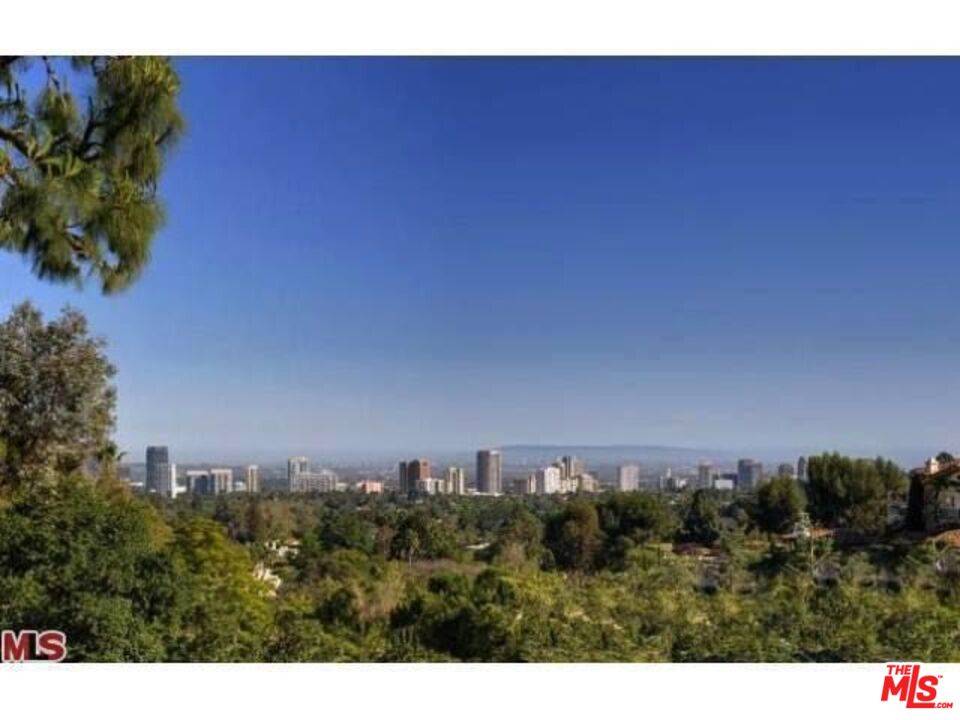 677   Nimes Rd Bel Air LA