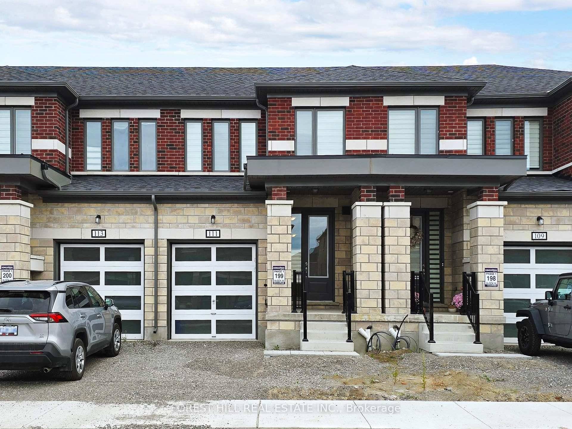 Step into 111 Corley St., Lindsay and discover this brand new, turn key townhouse located inthe coveted Sugarwood Community.