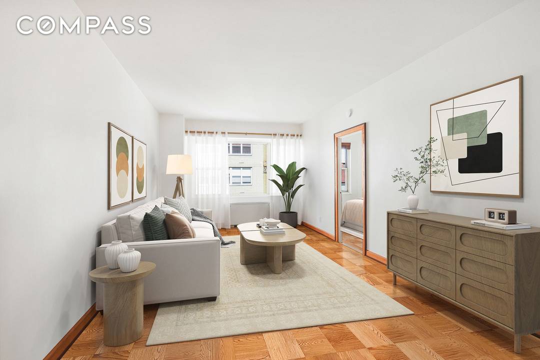Residence 10P is a north facing one bedroom one bathroom home in a full service co op in Lenox Hill This spacious apartment offers versatility and convenience with a separate ...
