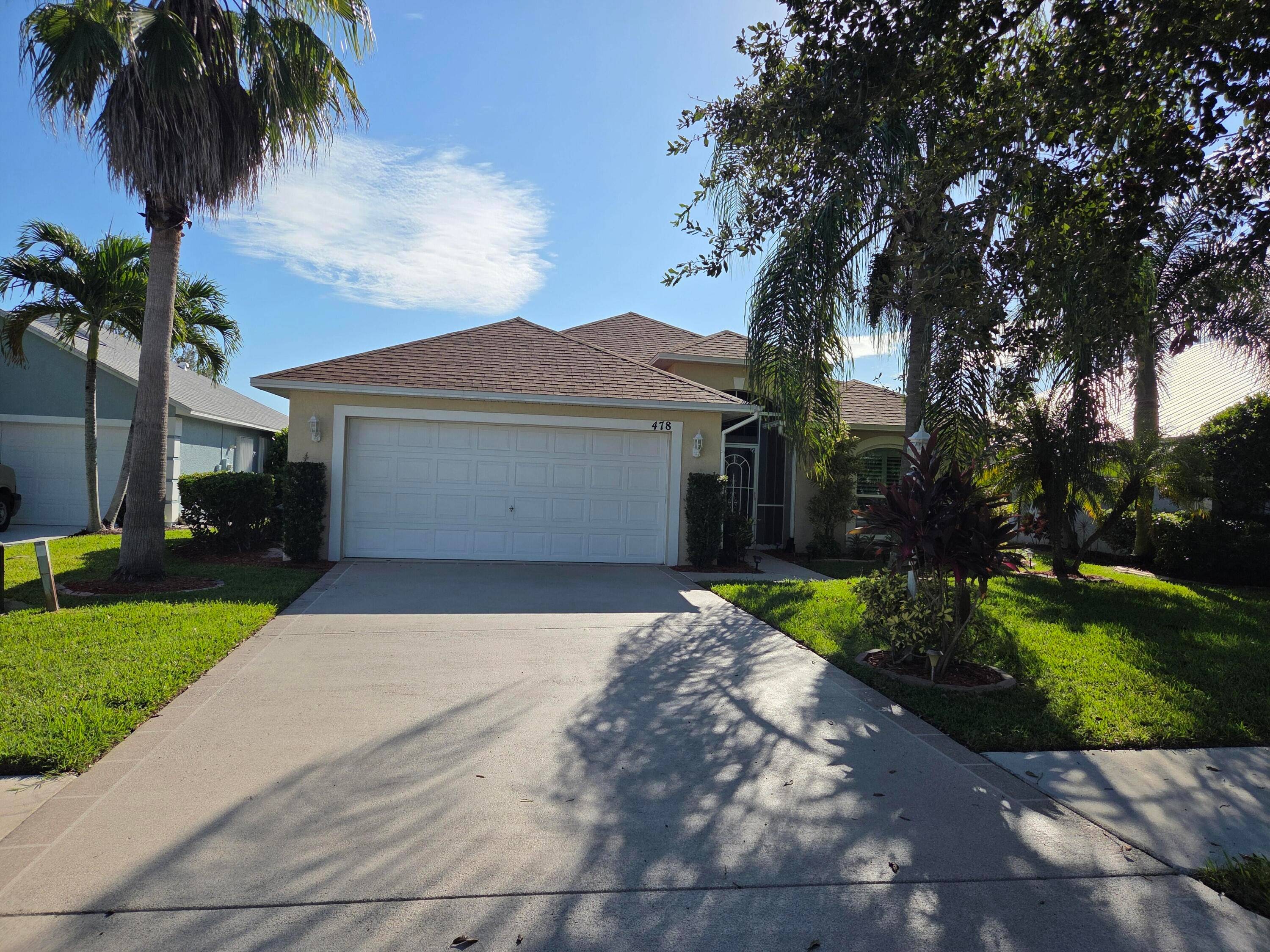 Welcome to the oak tree lined streets of Hammock Cove at Sawgrass Lakes which consists of 450 acres of connected lakes see aerial and are navigable with a trolling motor ...