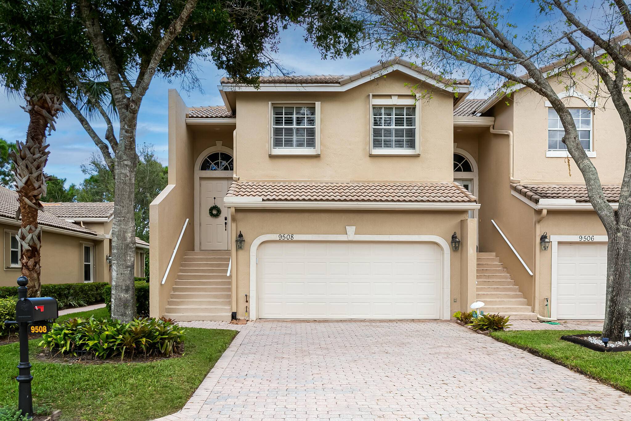 Seller will pay first 6 months of HOA at closing !