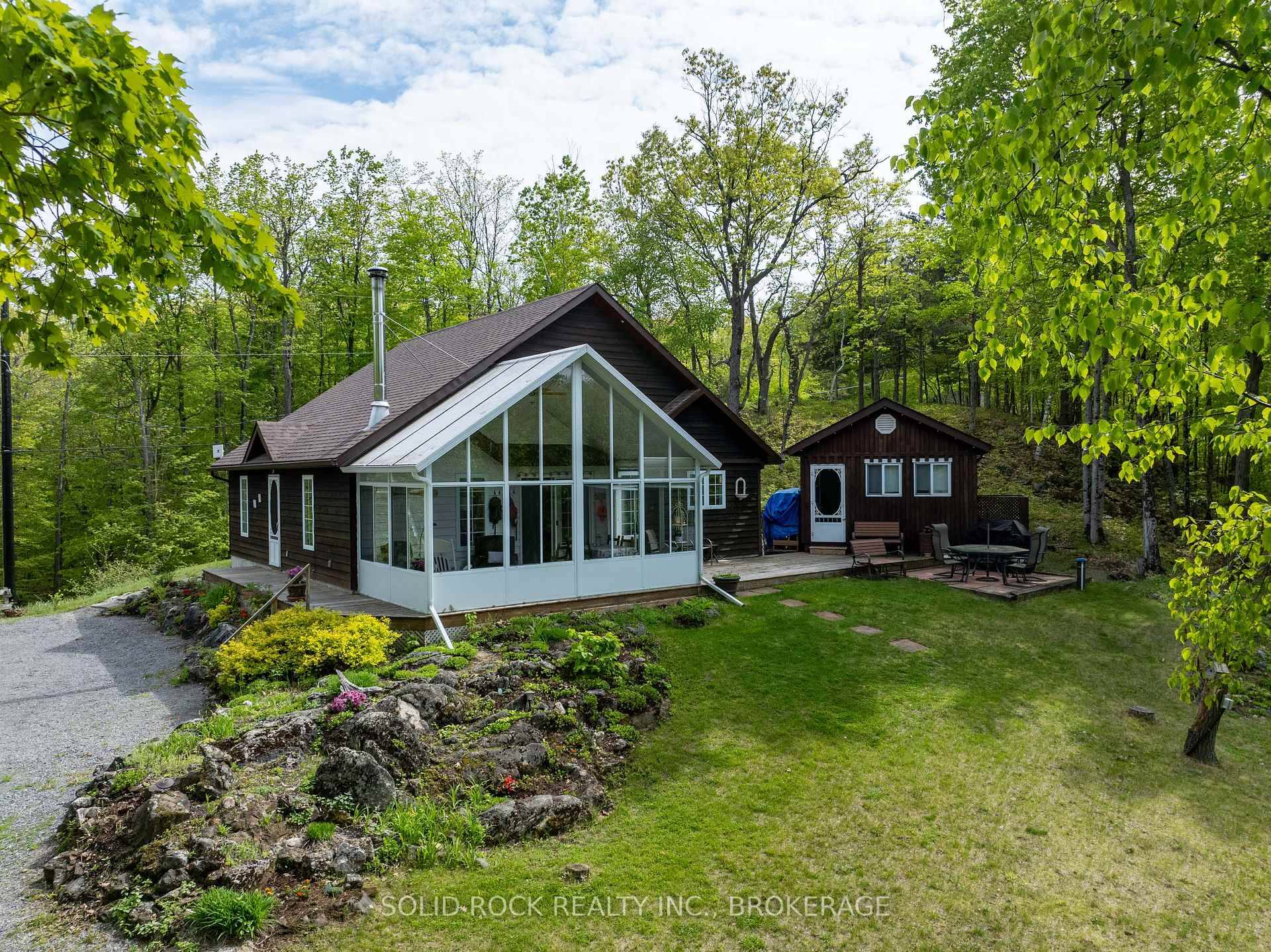 If you're seeking a year round home or a four season cottage that's move in ready, your search ends here.