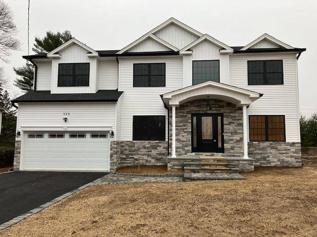 Step into modern luxury in this NEW Home to be built on an 8, 000 square foot lot.