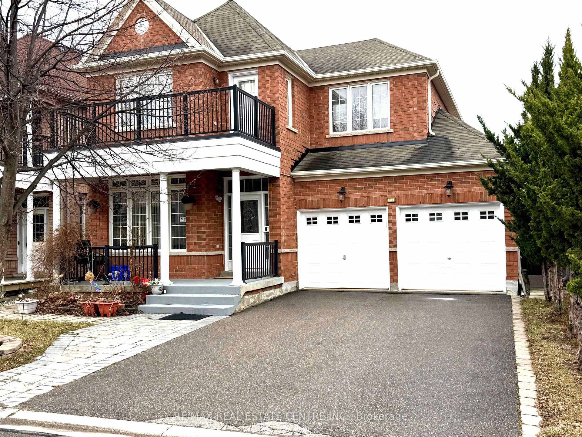 When Imagination Become Reality A House Of Its Class Where Style And Taste Are Combined 16 years old property approx.
