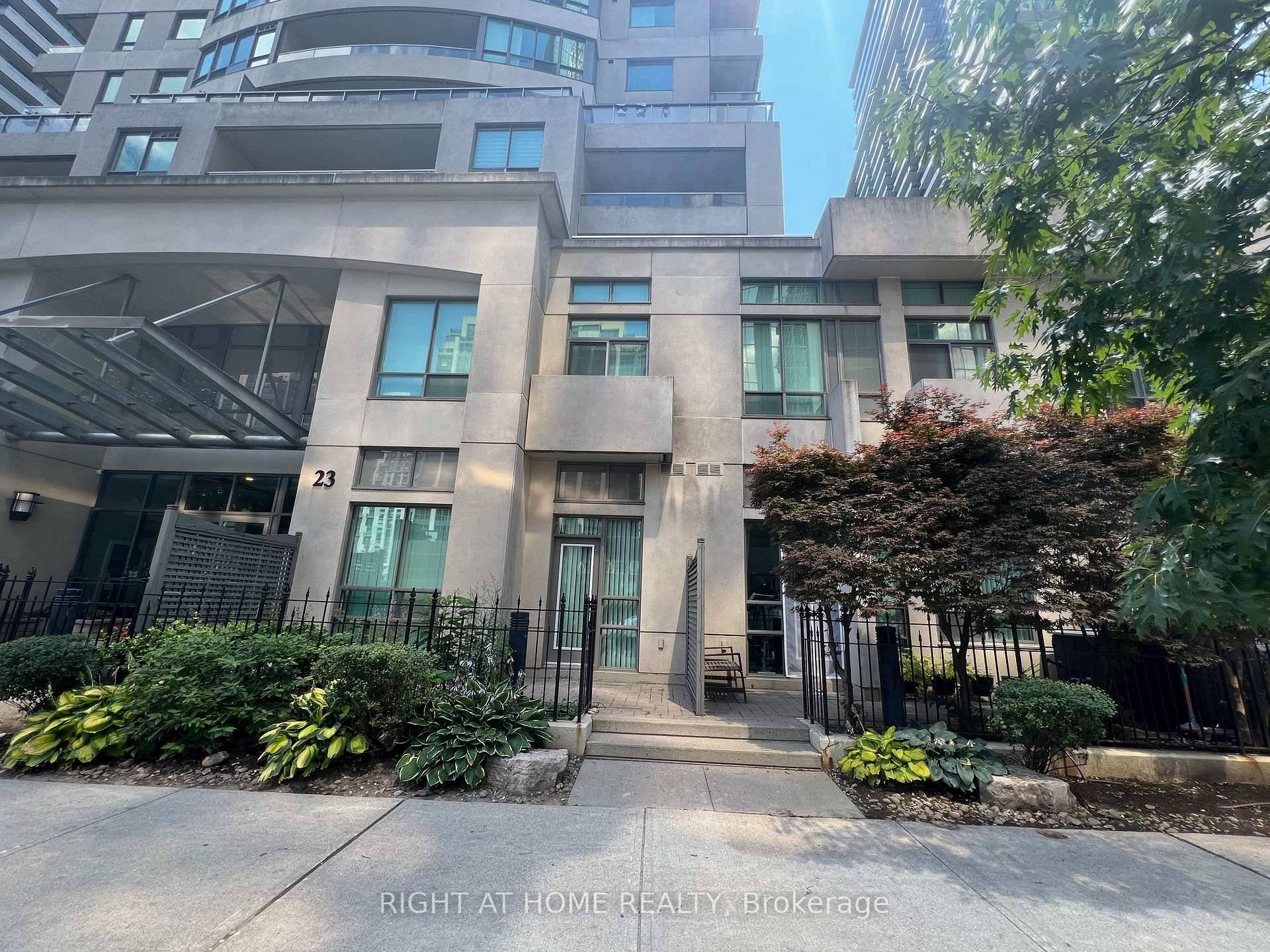 Up town North York city center lifestyle, convenient and accessible to amenities, large and spacious bedrooms, private access, luxurious building amenities, and yet, highly affordable !