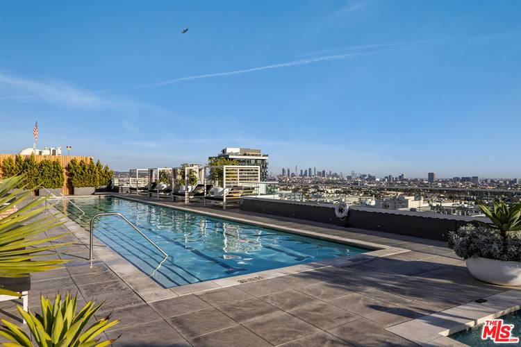 6250   Hollywood Blvd 1BR Hollywood Hills East La