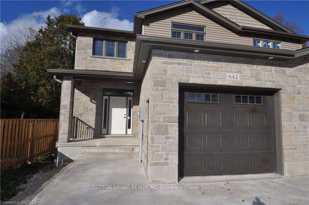 Welcome to this spacious 4 bedroom, 3.