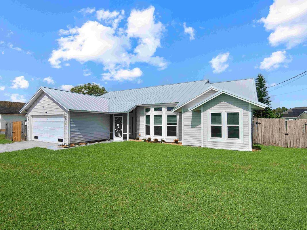 Come see this 3 2 2 custom, recently renovated pool home that is priced to sell !
