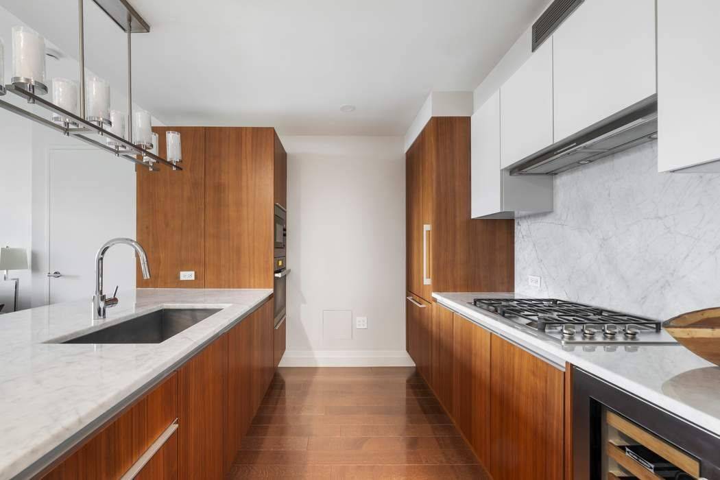 Welcome to apartment 13B, a stunning 1 bedroom, 1.