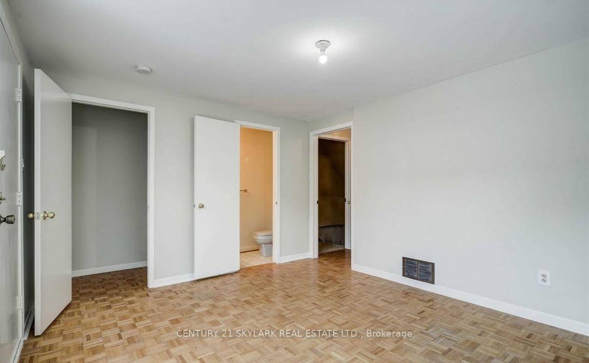 Welcome to this bright and spacious 4 bedroom, 2 washroom detached home in a desirable Toronto neighbourhood !
