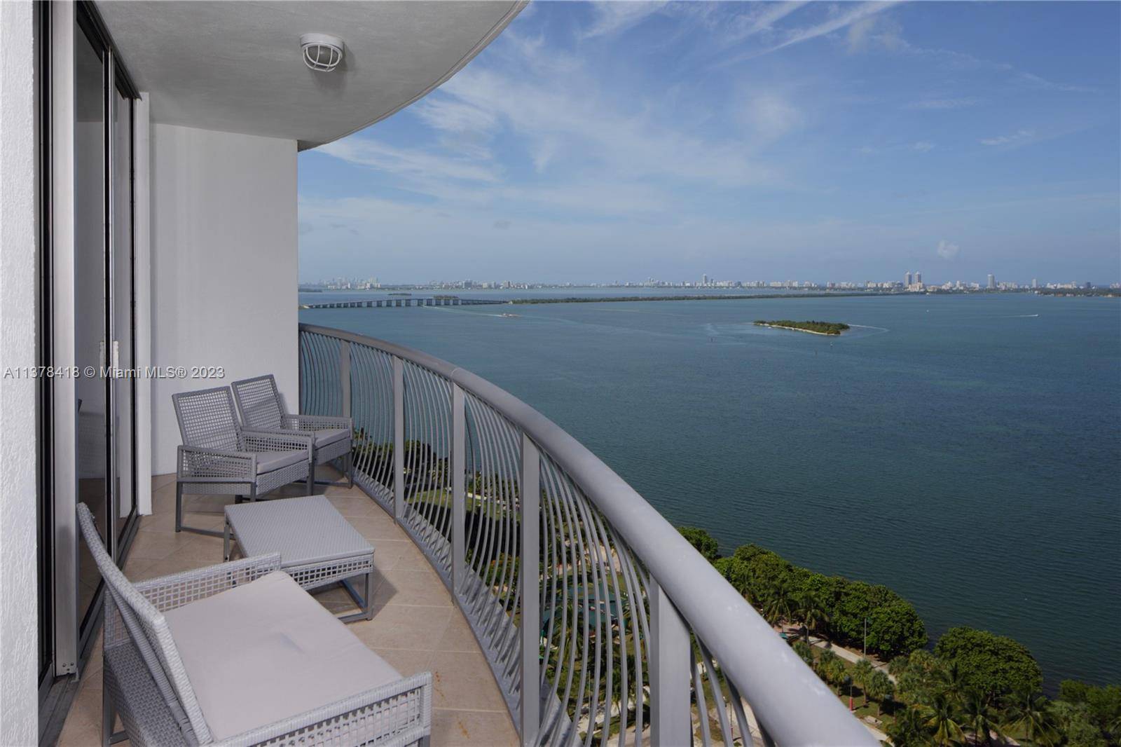 Amazing direct bay view, 2 beds 2 baths, 100 fully furnished.