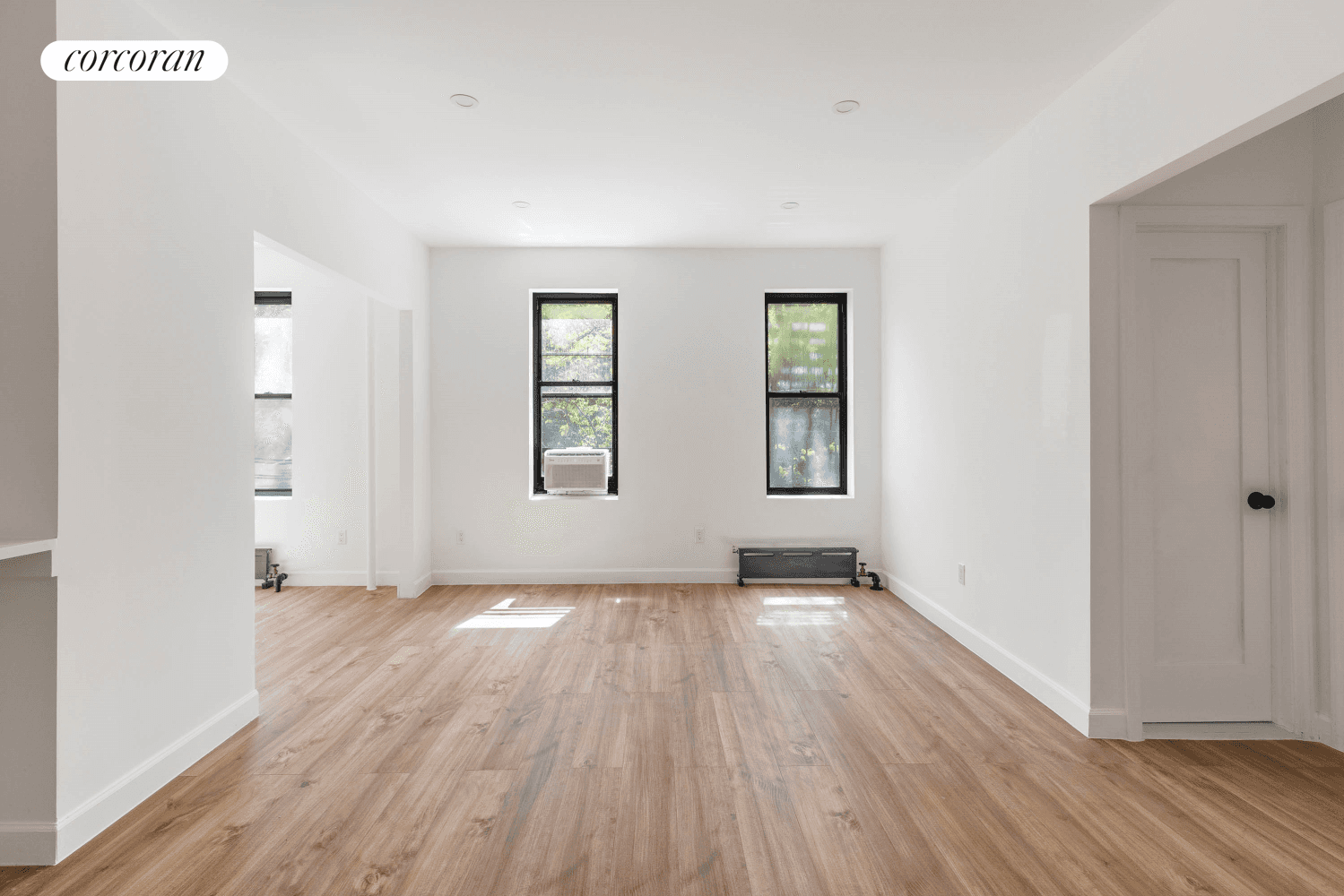 Welcome to C2, a fully renovated and smart ready 1 bedroom condo in Park Slope.