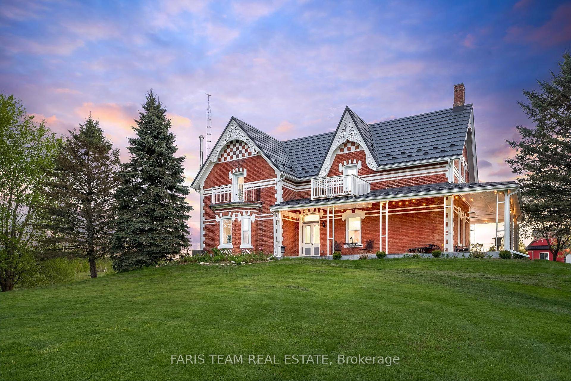 Top 5 Reasons You Will Love This Home 1 Settled on over 2 acres of peaceful countryside and surrounded by tree farms, this home captures sweeping views and a sense ...
