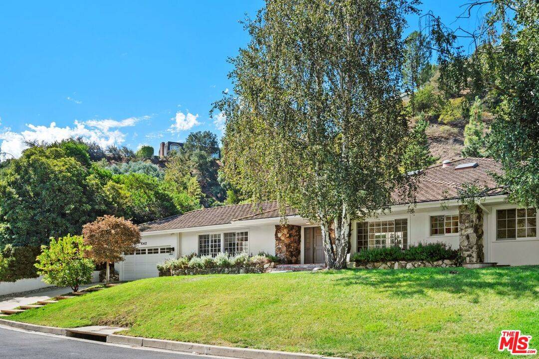 10612   Lindamere Dr 5BR Bel Air La