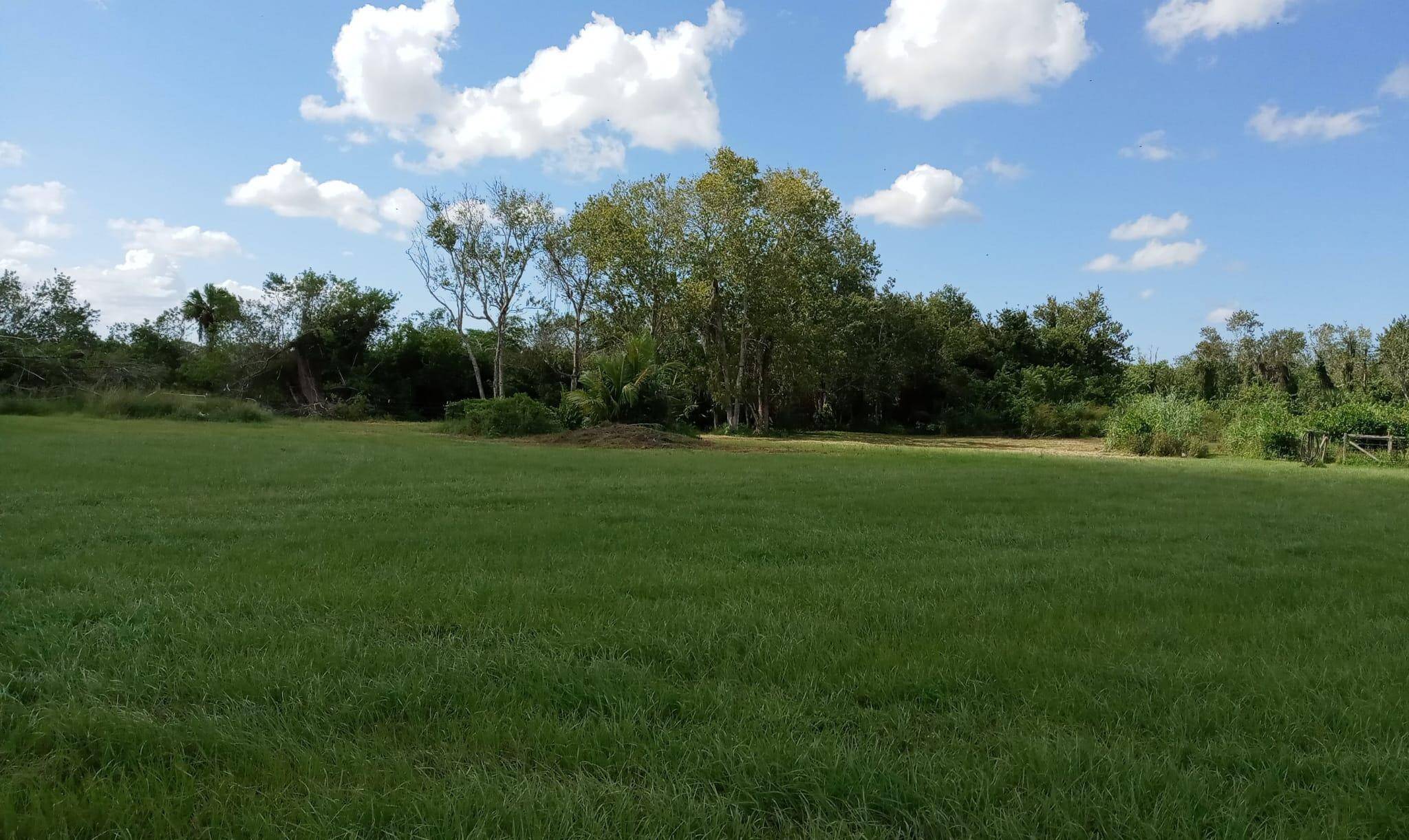 Discover this beautiful land on Fox Brown Rd in Indiantown, FL.