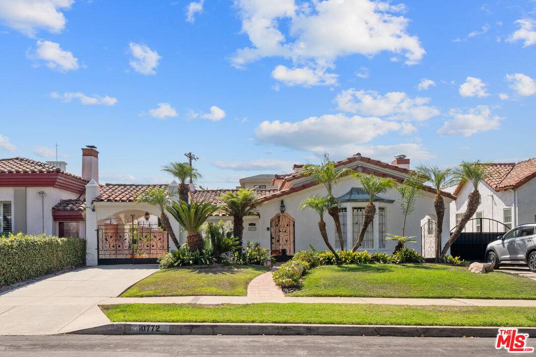 10772 Rochester Ave 3BR Westwood La