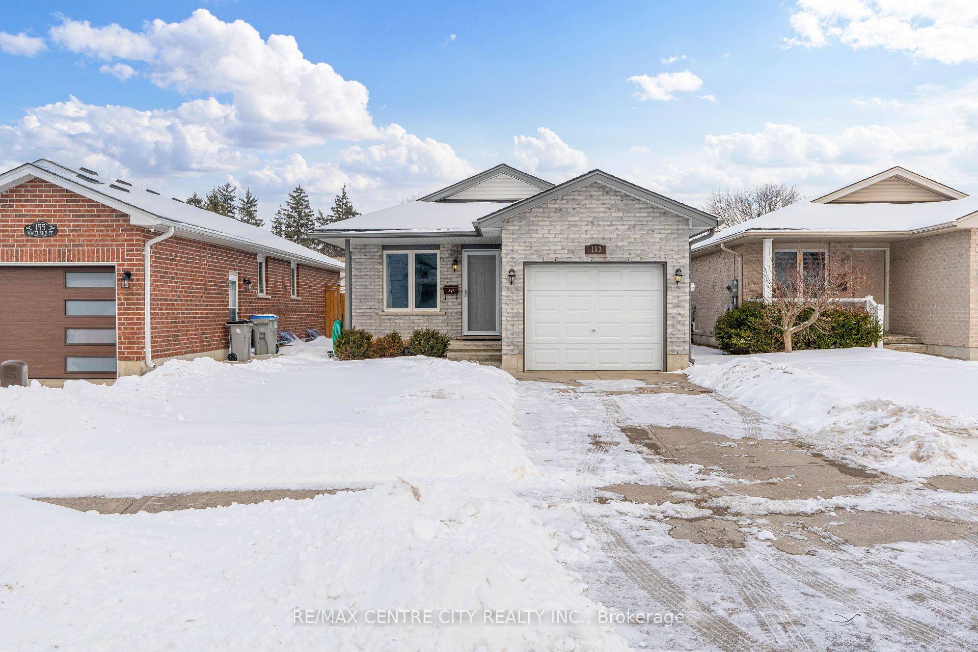 Well maintained charming bungalow perfect for first time home buyers, retirees, couple or small family.