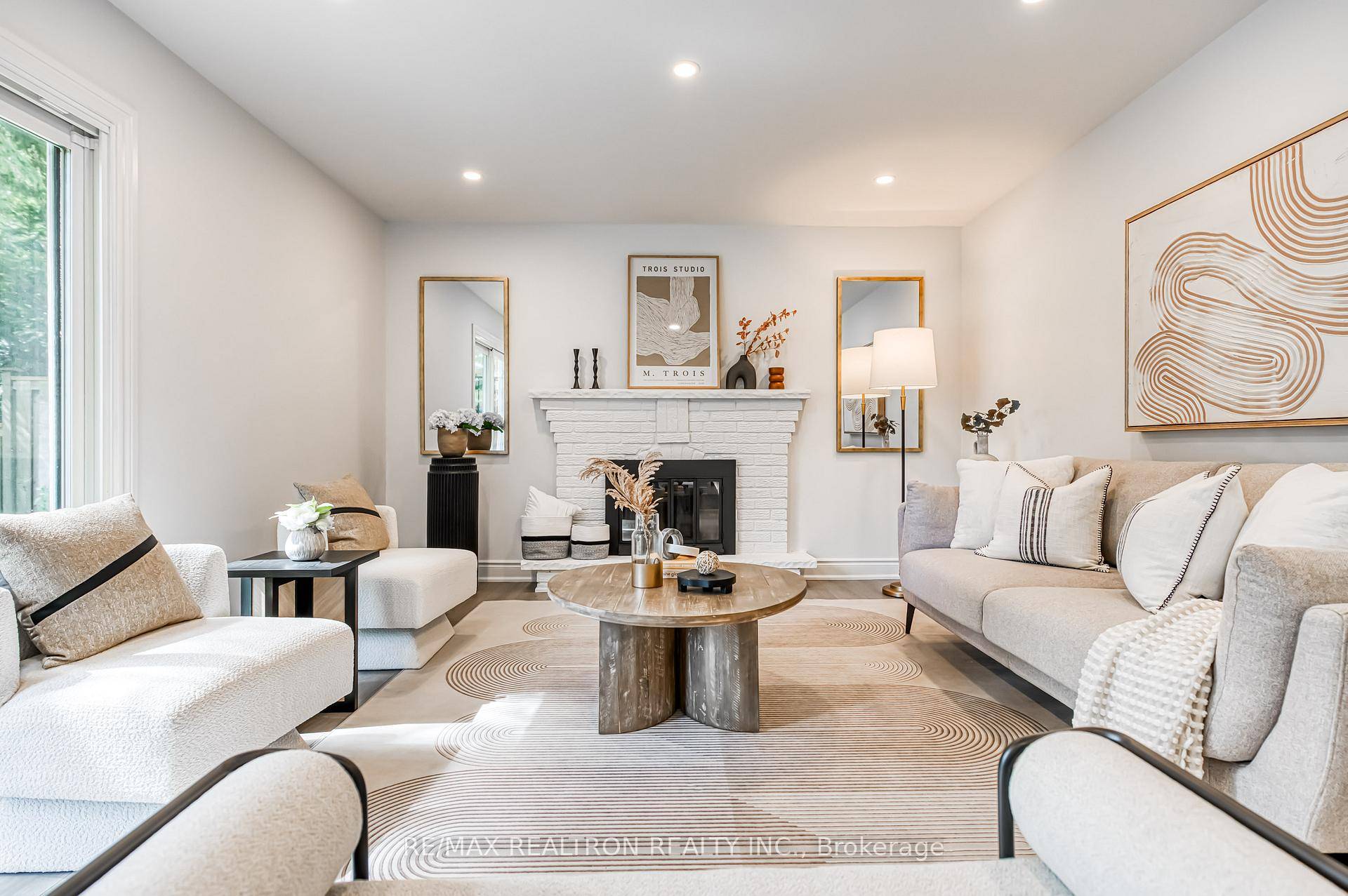 Fantastic Location ! Stunning amp ; Gorgeous Home in the Heart of Unionville with over 100K in renovations and upgrades since 2024, featuring richly appointed spaces and custom details throughout ...
