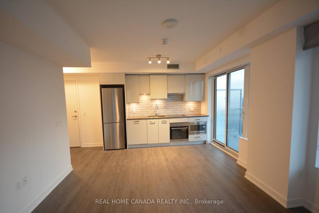 Spacious 2 Bedroom 2 Bath 660 Sq.